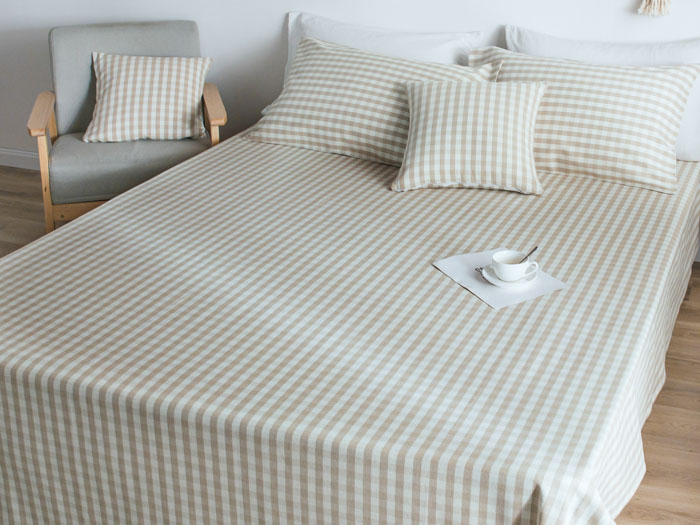 Four piece bed sheet set