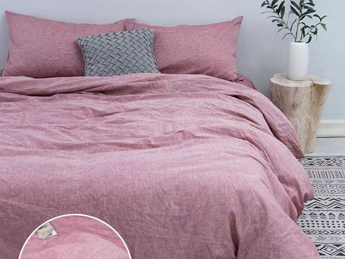 Four piece bed sheet set
