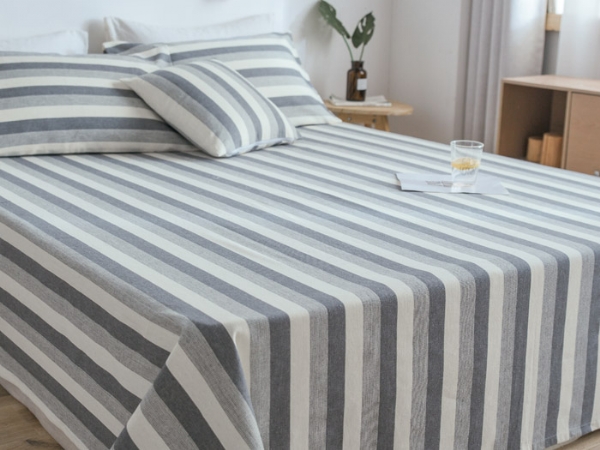 Four piece bed sheet set